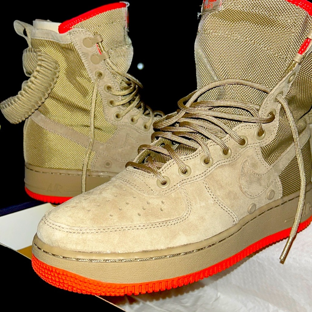Almost New!!